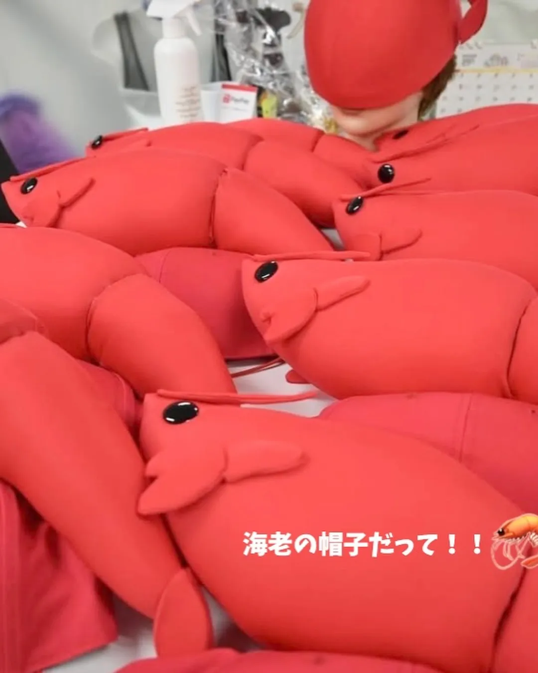 ROCHE BLANCは、衣装だけでなく